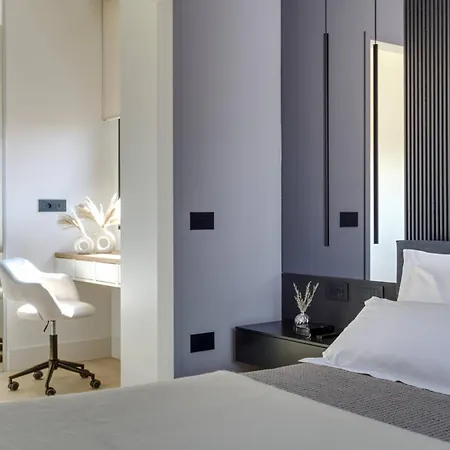 Elegant New Luxe 2br Azulis Apartment#7 - Big Terrace - Smart Check-in - Free Secure Parking Lejlighed Olbia