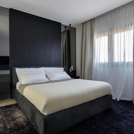 Lejlighed Elegant New Luxe 2br Azulis Apartment#7 - Big Terrace - Smart Check-in - Free Secure Parking Olbia