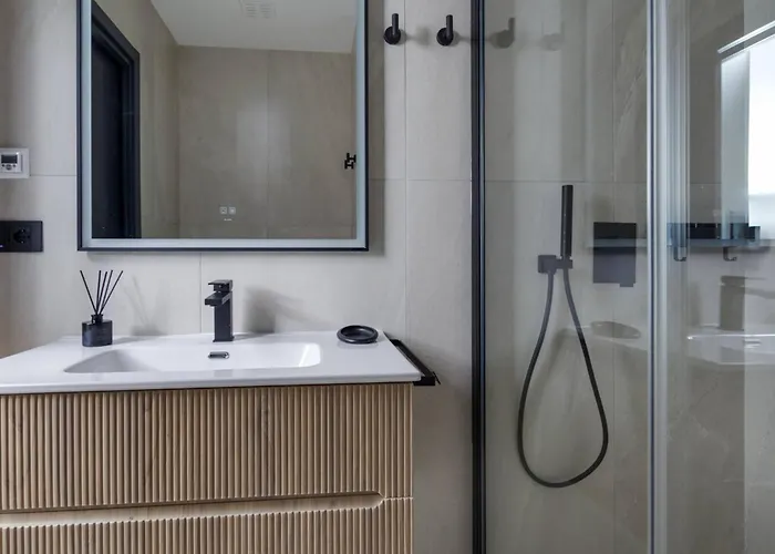 アパート Elegant New Luxe 2br Azulis Apartment#7 - Big Terrace - Smart Check-in - Free Secure Parking